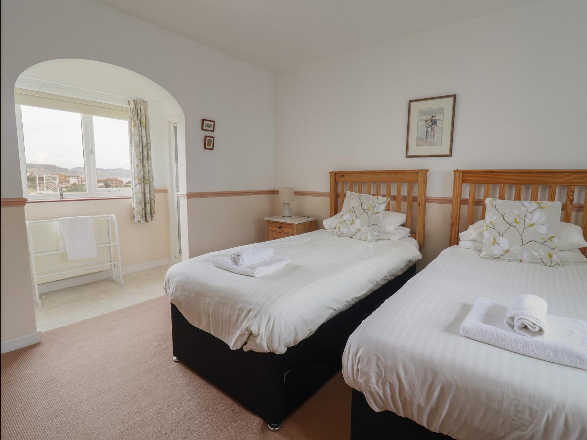 Kelly Bray Villa Lyme Regis Bagian luar foto